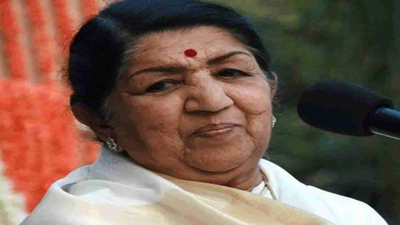 Lata Mangeshkar: ఆరోగ్యం మెరుగుపడినా.. ఐసీయూలోనే లతా మంగేష్కర్.. డాక్టర్స్ ఏమంటున్నారంటే..