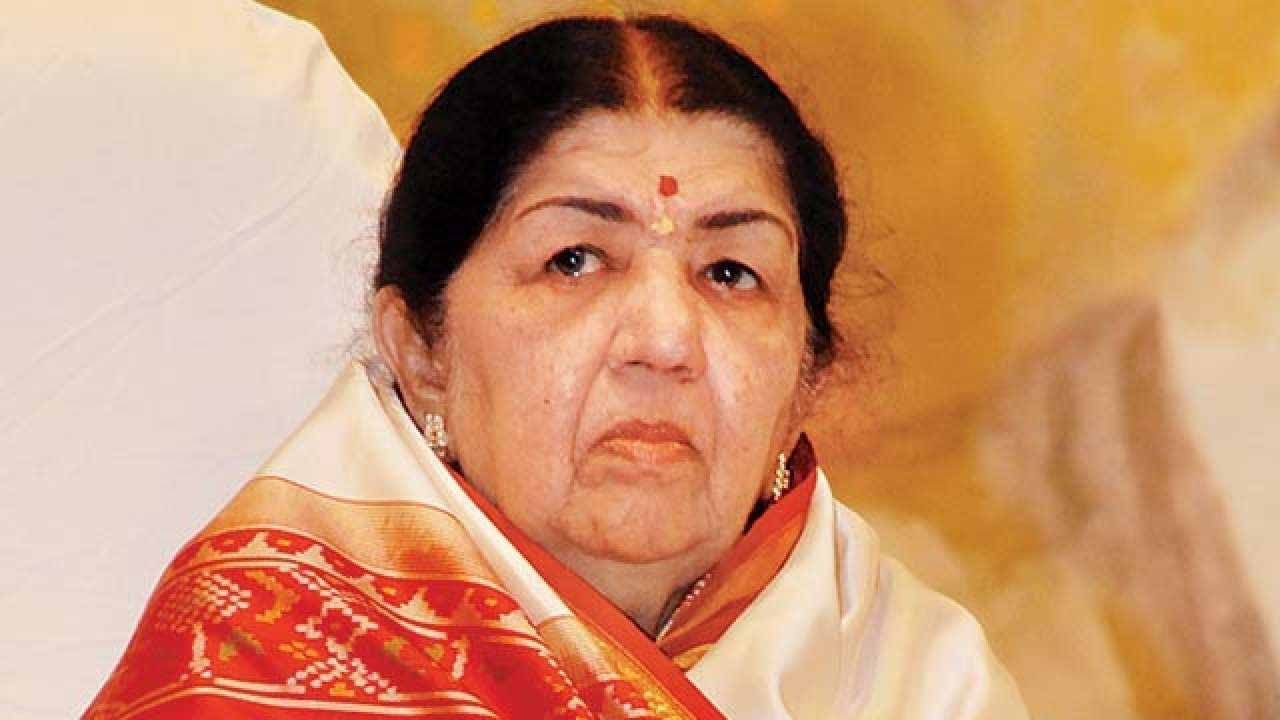 Lata Mangeshkar: కరోనా బారిన పడిన గాయని లతా మంగేష్కర్.. ఐసీయూలో చికిత్స..