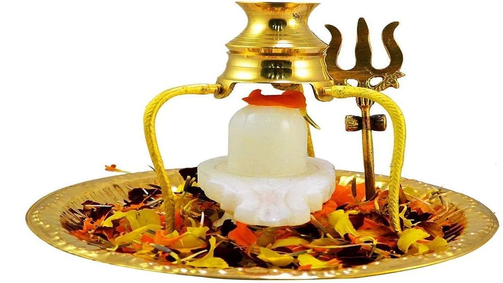 Lord Shiva Worship: సోమవారం శివారాధన చేస్తే చక్కటి ఫలితాలు.. శనిదోష సమస్యలకు స్వస్తి..!