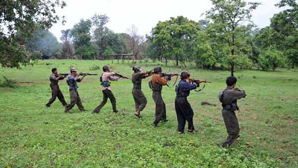 Maoist Letter: అతనికి శిక్ష తప్పదు.. స్ట్రాంగ్ వార్నింగ్ ఇస్తూ మావోల లేఖ.. కారణం ఏంటంటే..!
