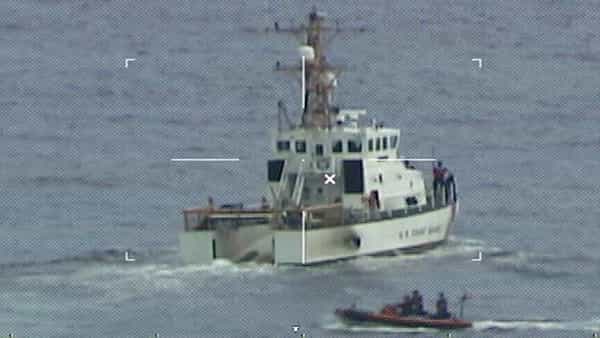 Boat Missing in US: అమెరికాలో పడవ ప్రమాదం.. 39 మంది గల్లంతు.. ప్రాణాలతో ఒకేఒక్కడు.. అక్రమ మానవ రవాణాగా అనుమానం..