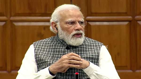 Rewind 2021: ఉచిత కరోనా వ్యాక్సినేషన్ నుంచి వ్యవసాయ చట్టాల రద్దు వరకు.. మోడీ ప్రభుత్వం తీసుకున్న 5 పెద్ద నిర్ణయాలు..!