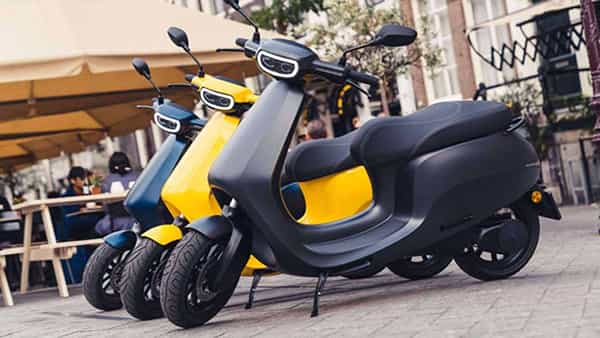 Ola Electric Scooter: ఓలా ఎలక్ట్రిక్ స్కూటర్ కొనుగోలుదారులకు షాకింగ్.. లబోదిబోమంటున్న కస్టమర్లు