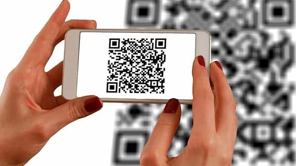 QR కోడ్ స్కాన్ చేస్తున్నారా జాగ్రత్త.. ఒక్క పొరపాటు మీ ఖాతాని ఖాళీ చేస్తుంది..?