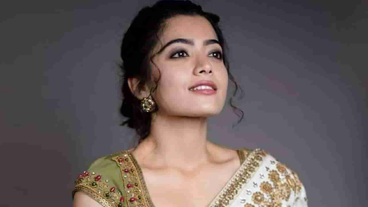 Rashmika Mandanna: శ్రీవల్లికి బాలీవుడ్‏లో మరో ఆఫర్.. బడా ప్రొడ్యూసర్‏తో మంతనాలు అందుకేనా ?..