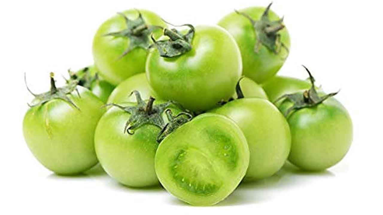 Green Tomato Benefits: ఎర్ర టమోటాలే కాదు.. పచ్చి టమోటాలు ఆరోగ్యానికి మంచివి.. ఎన్ని ప్రయోజనాలున్నాయో తెలుసా..