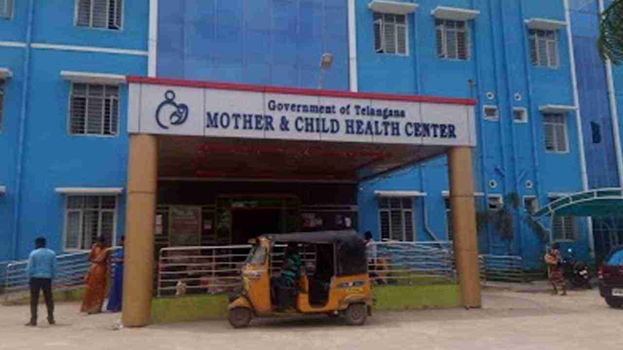 Telangana Govt Hospitals: వద్దన్న నోటితోనే నీరాజనం పలుకుతున్న జనాలు.. ‘దటీస్ గవర్నమెంట్ హాస్పిటల్’ అంటున్న అధికారులు..