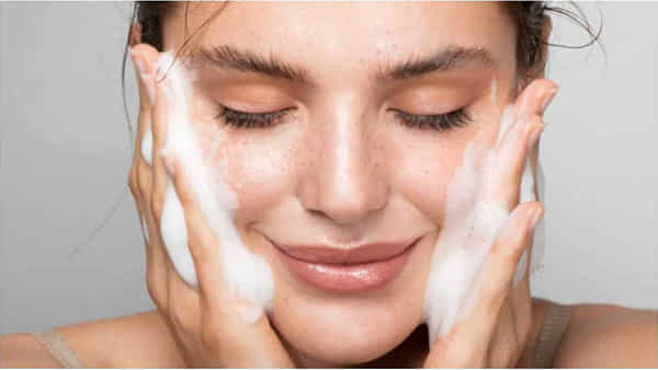 Skin Care: మీ చర్మాన్ని అందంగా నిగనిగలాడేలా చేసే జెల్ ఇంట్లోనే చేసుకోవచ్చు ఇలా..