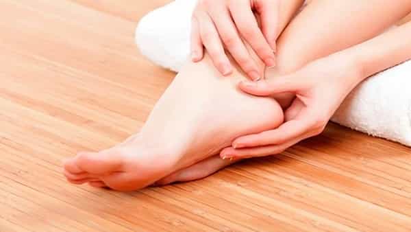 Best Beauty Tips: ఈ అద్భుతమైన 4 చిట్కాలతో అందమైన పాదాల కోసం ఇలా చేయండి..