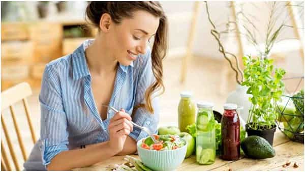 Super Foods: చలికాలంలో ఇమ్యూనిటీ పెరగడానికి 10 సూపర్ ఫుడ్స్.. అవేంటంటే..?