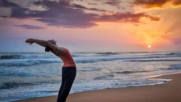 Muslim Law vs Surya Namaskar: ‘సూర్య నమస్కారం’ ఇస్లాం కు వ్యతిరేకం.. కీలక ప్రకటన చేసిన ముస్లిం లా బోర్డ్..