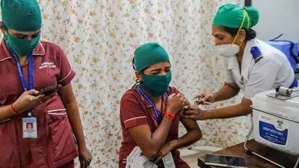 Hyderabad: భాగ్యనగరంలో ఆ మూడు రోజులు ఇంటింటికి బూస్టర్ డోసు బంద్.. ఎందుకంటే..