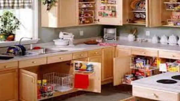 Vastu Tips: వాస్తు ప్రకారం ఈ 5 పనులు చేస్తే అదృష్టం మీ వెంటే.. అవేంటంటే..?