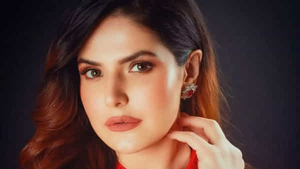 Zareen Khan: అతను నాకు మంచి స్నేహితుడు.. ఒక ఫోన్ కాల్ దూరంలో ఉంటాడు.. ఆసక్తికర వ్యాఖ్యలు చేసిన బాలీవుడ్ హాట్ బ్యూటీ..