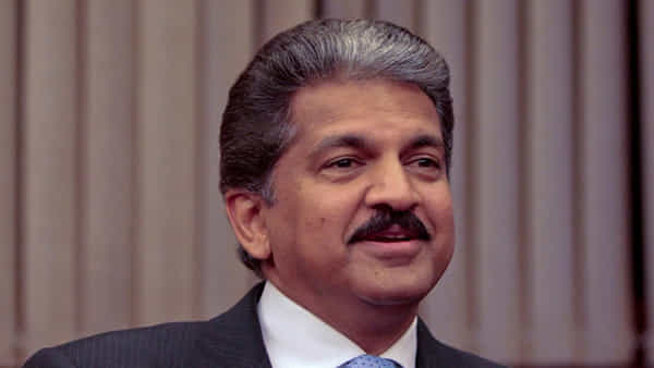 Anand Mahindra: ట్విట్టర్ లో ఆనంద్ మహీంద్రా ఆసక్తికర పోస్ట్.. వాటిని అలా చేయాల్సిందంటూ సూచన..