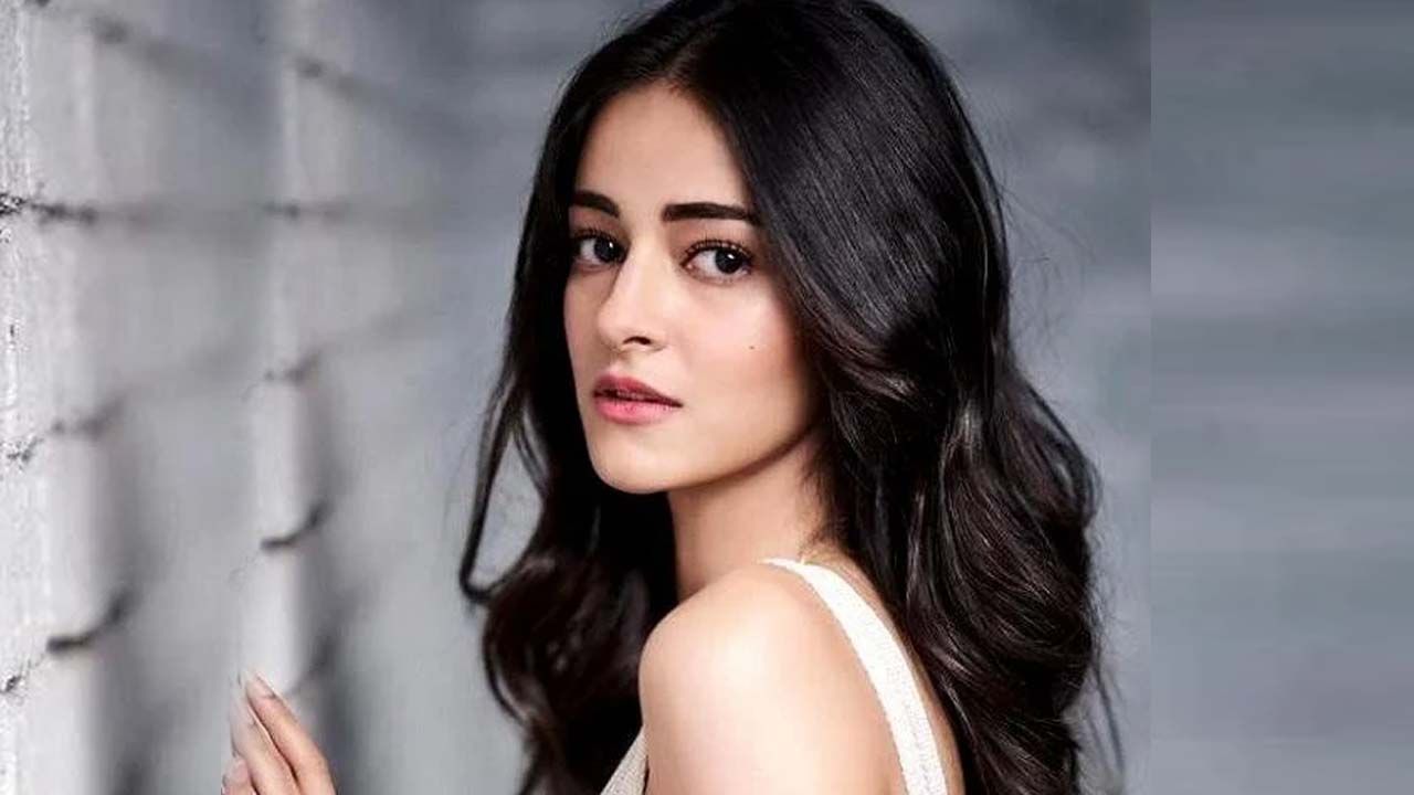 Ananya Panday: నాకు రిలేషన్‌ షిప్‌ కంటే ఫ్రెండ్‌ షిప్పే ముఖ్యం.. లైగర్‌ బ్యూటీ ఆసక్తికర వ్యాఖ్యలు..