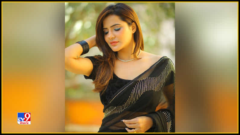 Ashu Reddy New Photos. Credit by:Ashu Reddy/Instagram
