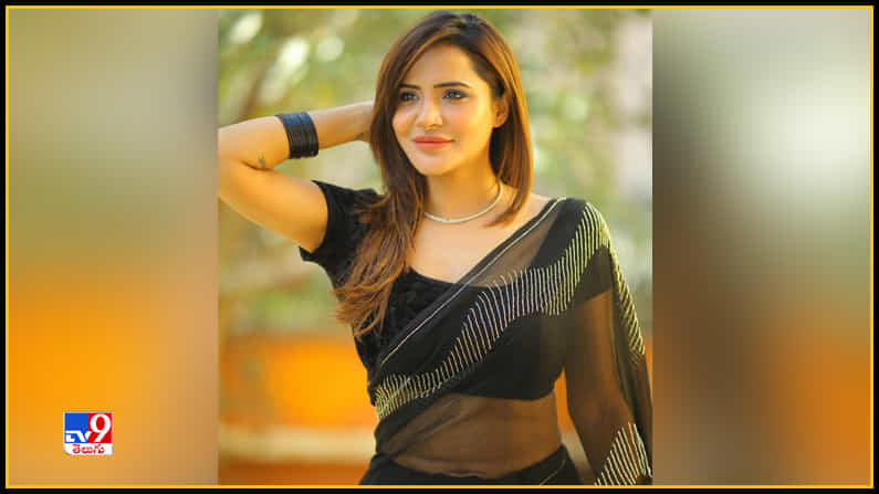 Ashu Reddy New Photos. Credit by:Ashu Reddy/Instagram