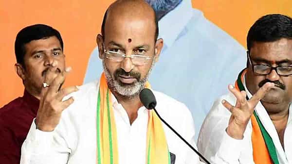 Telangana BJP: బీజేపీలో కాంగ్రెస్ లక్షణాలు.. మంచిది కాదంటున్న నేతలు..!