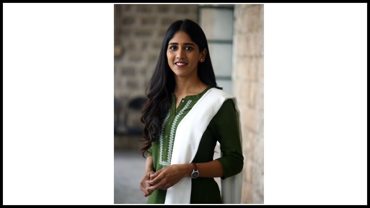 వరుస అవకాశాలతో బిజీగా మారిపోయిన కలర్ ఫోటో బ్యూటీ చాందిని చౌదరి ఫొటోస్ 