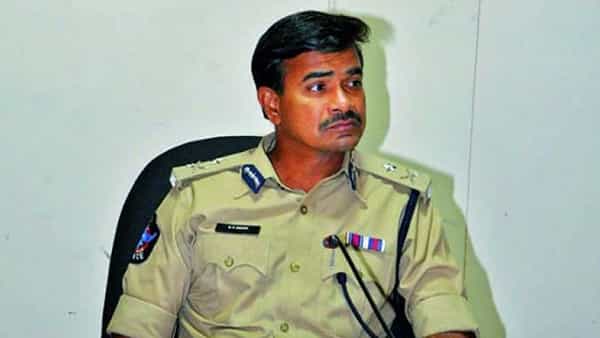 Hyderabad: సర్టిఫికెట్లు బాబు.. సర్టిఫికెట్లు.. డబ్బులుంటే ఏదైనా ఇచ్చేస్తామంటున్న గ్యాంగ్..!