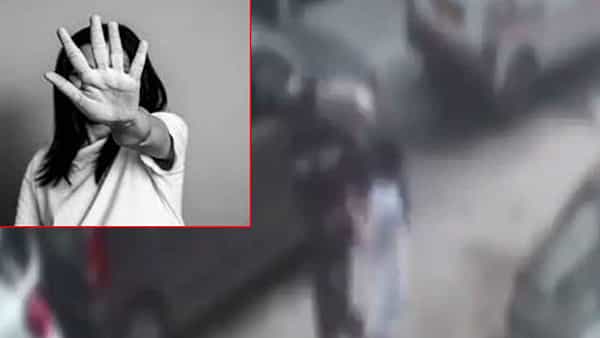 Watch Video: దేశ రాజధాని ఢిల్లీలో ఘోరం.. నడిరోడ్డుపై బాలికపై దాడి.. బూటు, కర్రతో దారుణంగా.. వీడియో