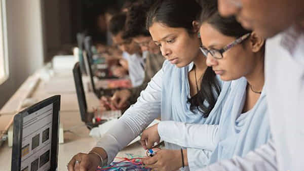 Project Assistant Jobs: బీఎస్సీ చేసి ఖాళీగా ఉన్నారా? రాత పరీక్ష లేకుండానే సీఎస్ఐఆర్లో ఉద్యోగాలు.. వివరాలివే..
