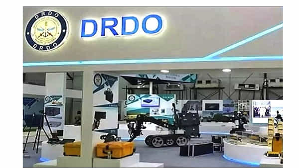 DRDO - ADE Jobs: రాతపరీక్షలేకుండానే.. గేట్ స్కోర్ ఆధారంగా డీఆర్డీవోలో ఉద్యోగాలు.. నెలకు రూ.54వేల వరకు జీతం..