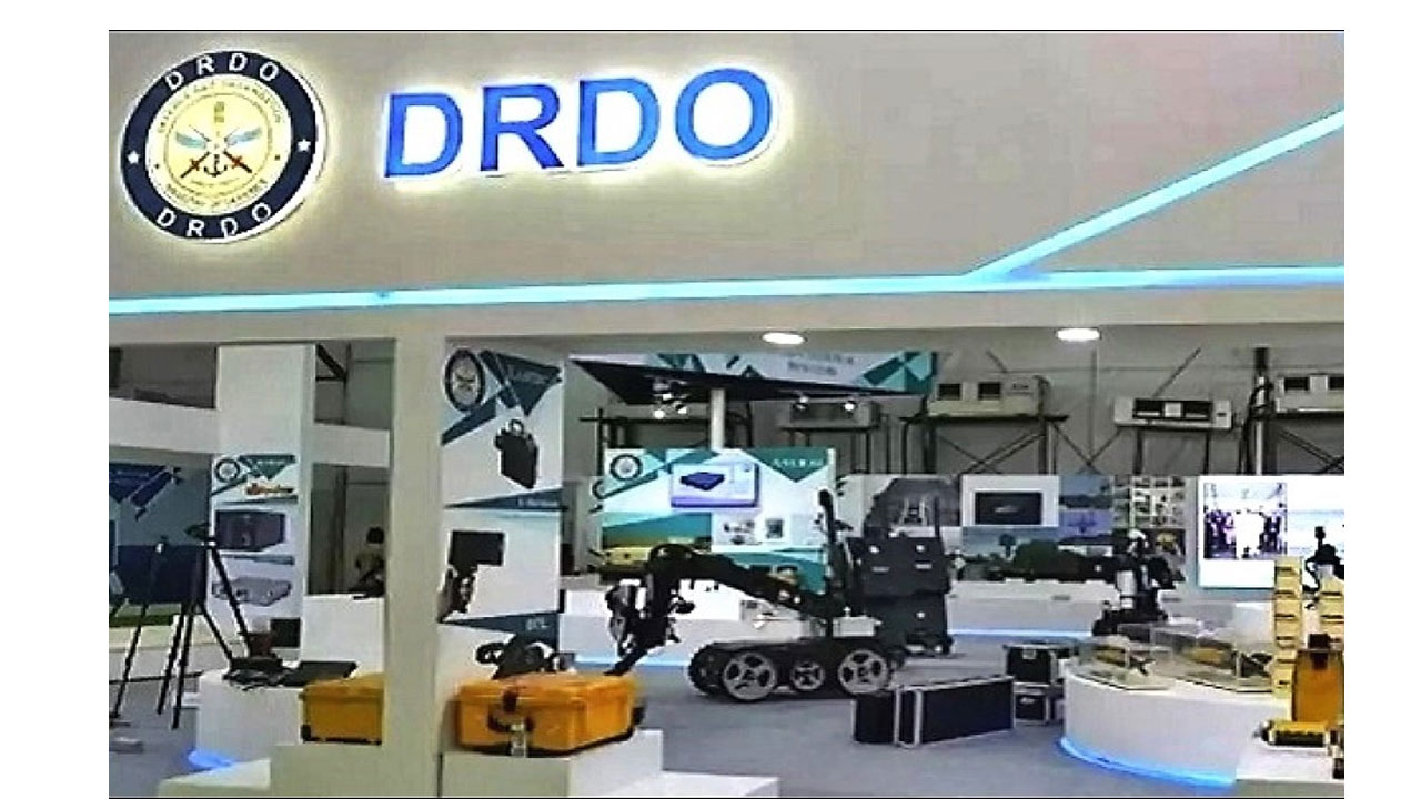 DRDO - ADE Jobs: రాతపరీక్షలేకుండానే.. గేట్ స్కోర్ ఆధారంగా డీఆర్‌డీవోలో ఉద్యోగాలు.. నెలకు రూ.54వేల వరకు జీతం..