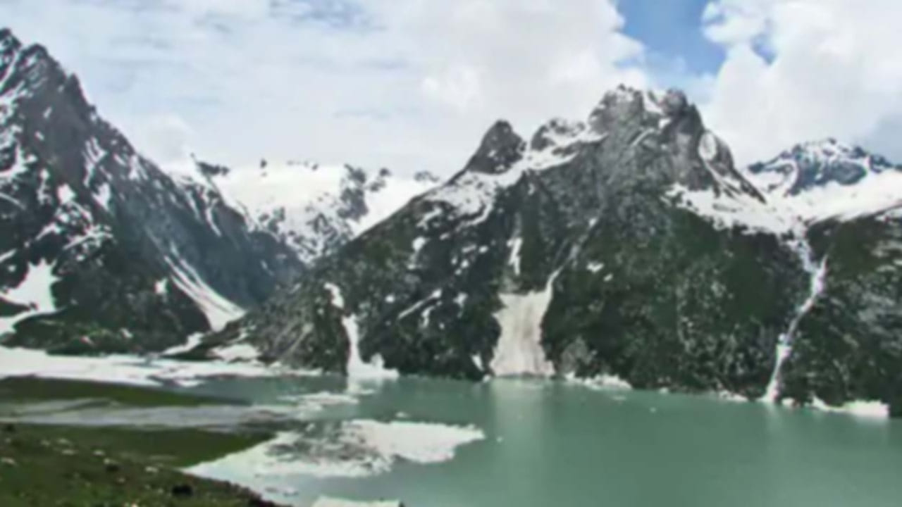 EVEREST వేగంగా కరిగిపోతున్న ఎవరెస్ట్.. మేల్కోకపోతే పెను ముప్పు తప్పదా