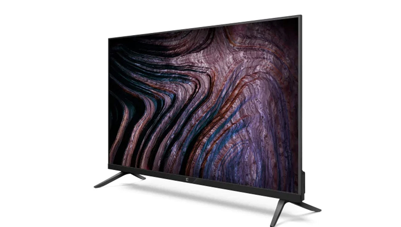 OnePlus Y Series: The OnePlus Y Series is priced at Rs.  Available for 16,499.  This TV is designed with HD Ready LED.  17% discount will be available as part of the sale.
