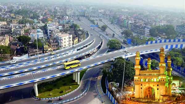 Hyderabad: హైదరాబాద్ వాహనదారులకు గుడ్న్యూస్.. త్వరలో అందుబాటులోకి రానున్న నాలుగు ప్రాజెక్టులు