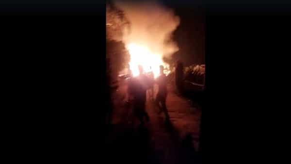 Fire Accident: మంచిర్యాల జిల్లాలో ఘోర ప్రమాదం.. గ్యాస్ సిలిండర్ పేలి ఇల్లు దగ్ధం..