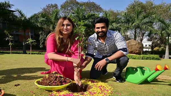 Green India Challenge: పర్యవరణాన్ని పరిరక్షణకు మేము సైతం.. గ్రీన్ ఇండియా ఛాలెంజ్లో మొక్కలు నాటిన విశాల్, గుత్తా జ్వాల