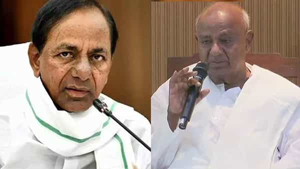 CM KCR: మతతత్వ శక్తులపై పోరాటం కొనసాగించాల్సిందే.. సీఎం కేసీఆర్ను అభినందించిన మాజీ ప్రధాని దేవెగౌడ..