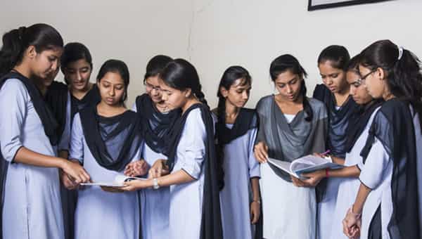 ICSE, ISC Result: 10, 12వ తరగతి పరీక్ష ఫలితాలు విడుదల.. రిజల్ట్స్ ఇలా చెక్ చేసుకోండి..