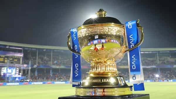 IPL 2022: ఐపీఎల్ అభిమానులకు శుభవార్త.. మ్యాచ్లు చూడడానికి స్టేడియానికి వెళ్లొచ్చు.. కానీ..