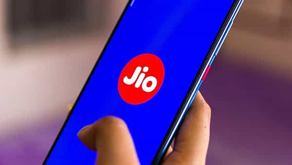 JIO: జియో ఈ ప్లాన్లో నెట్ఫ్లిక్స్, అమెజాన్ ప్రైమ్, హాట్స్టార్ యాక్సెస్.. అపరిమిత డేటా, కాల్స్..?