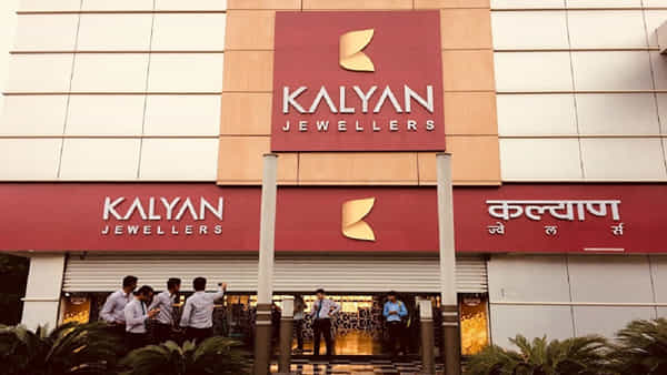 Kalyan Jewelers: కొత్త స్టోర్ల ఏర్పాటుకు నయా ఆలోచనతో కల్యాన్ జ్యుయలర్స్.. ముందుగా అక్కడ ప్రారంభం..