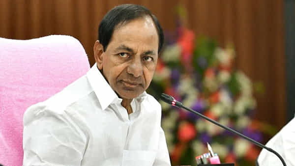 Medaram Jathara 2022: నేడు మేడారానికి సీఎం కేసీఆర్.. కుటుంబ సమేతంగా అమ్మవార్లను దర్శించుకోనున్న ముఖ్యమంత్రి..