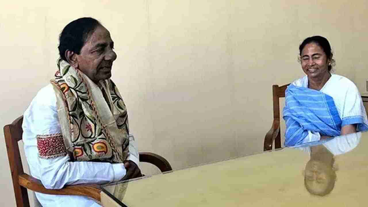 Mamata Phone Call to KCR: సీఎం కేసీఆర్‌కు ఫోన్ కాల్ చేసిన మమతా బెనర్జీ.. భారీ ర్యాలీకి ప్లాన్..!