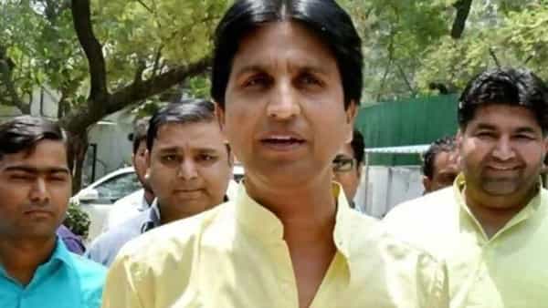 Delhi : కేజ్రీవాల్పై సంచలన ఆరోపణలు చేసిన ఆప్ మాజీ నేతకు వై కేటగిరీ భద్రత.. కేంద్ర హోం శాఖ నిర్ణయం..