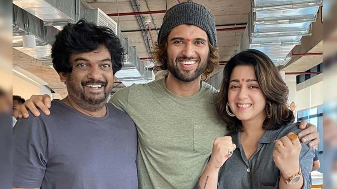 Liger Movie: ఫైనల్ షెడ్యూల్కు సిద్ధమైన లైగర్.. నెట్టింట్లో ఫొటోలు షేర్ చేసిన చార్మి..