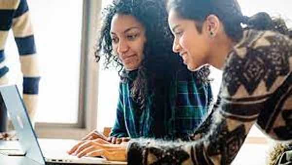 Distance Education MA English 2022: ఆన్లైన్లో ఏంఏ ఇంగ్లీష్ను ప్రారంభించిన ఇగ్నో!