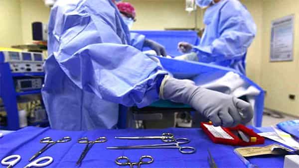 Bizarre Incident: పోస్ట్మార్టం చేయబోతుండగా లేచి కూర్చున్న వ్యక్తి! షాక్ తిన్న వైద్యులు!!