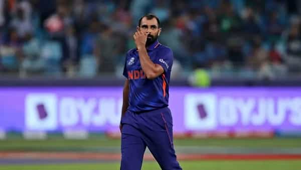 వారు కచ్చితంగా టీమిండియా అభిమానులు కాదు.. అలాంటి ఆలోచనలకు మందే లేదు: ట్రోలర్స్పై షమీ ఘాటు వ్యాఖ్యలు