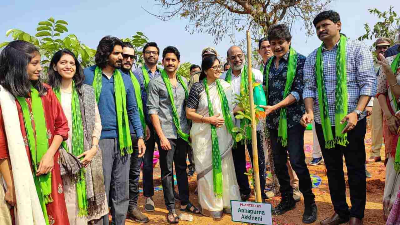 Akkineni Nagarjuna: మాట నిలబెట్టుకున్న హీరో అక్కినేని నాగార్జున.. సీఎం కేసీఆర్ పుట్టిన రోజున..