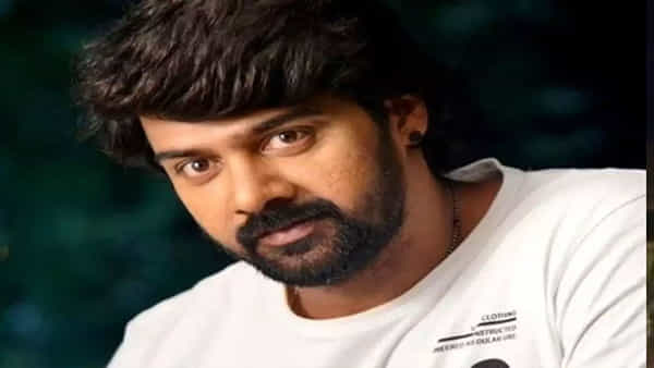 Naveen Chandra: ప్రేమికుల రోజున సతీమణిని పరిచయం చేసిన నవీన్ చంద్ర.. క్యూట్ కపుల్ అంటోన్న నెటిజన్లు..