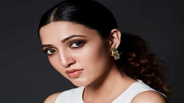 Neha Shetty: డీజే టిల్లు హీరోయిన్ ఇంట్లో విషాదం.. నా హృదయం ముక్కలైపోతుందంటూ నేహ ఎమోషనల్ పోస్ట్..