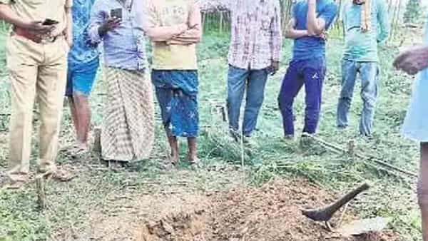 Andhra Pradesh: నరాలు తెగే ఉత్కంఠ.. శవం పాతి పెట్టారన్న సమాచారంతో పోలీసుల తవ్వకాలు.. చివరికి ట్విస్ట్